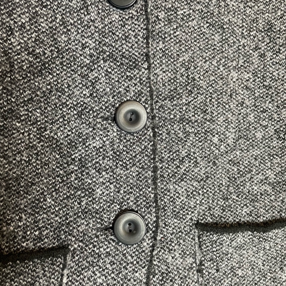 Cocogio long sleeve button up wool blend cardigan sweater size medium - Picture 5 of 7